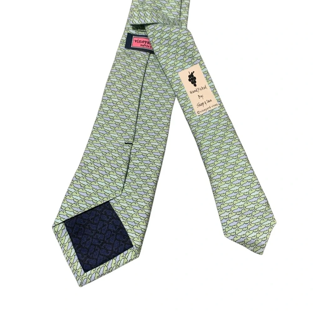 Vineyard Vines Classic Blue Fish Silk Tie
